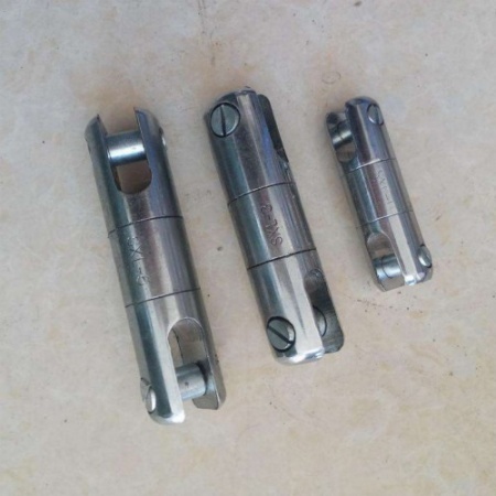 旋轉(zhuǎn)連接器